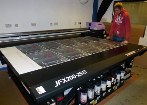 Print On's Matt Peters with the Mimaki JFX200-2513 