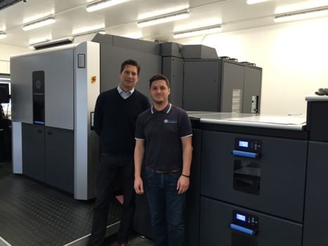 James Jose, Managing Director, and Jamie Gardner, Production Director, Hardings Print Solutions, with the newly installed HP Indigo 10000 Digital Press