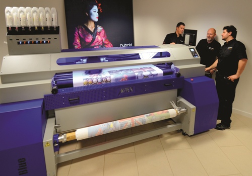 Hybrid’s National Sales Manager – Textile & Apparel, Stephen Woodall and Service Engineers Mike Parker and Gabriello Gambale with the MTEX Blue printer